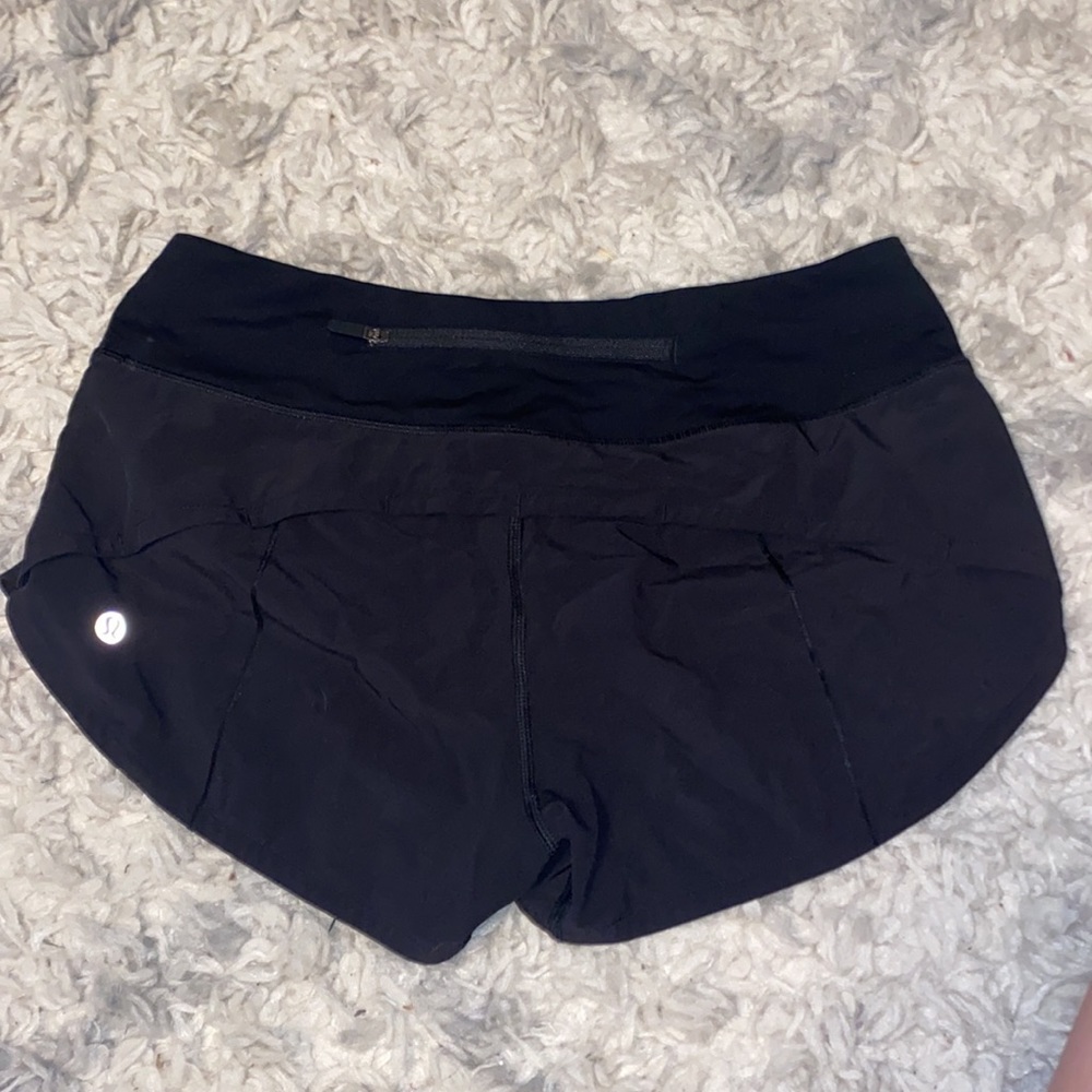 Lululemon speed shorts 2.5” - Picture 5 of 6